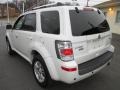 White Suede - Mariner V6 Premier 4WD Photo No. 4