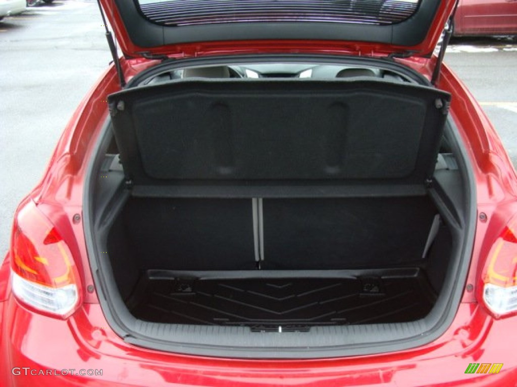 2012 Hyundai Veloster Standard Veloster Model Trunk Photo #90078276