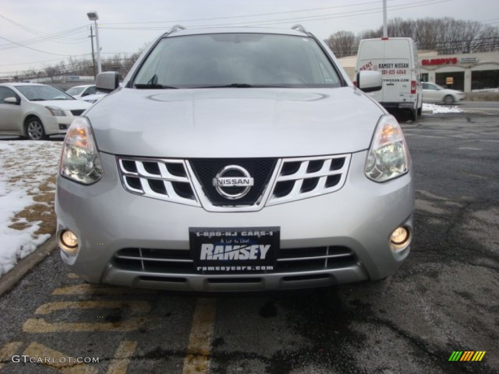 2011 Rogue S AWD - Silver Ice Metallic / Black photo #2
