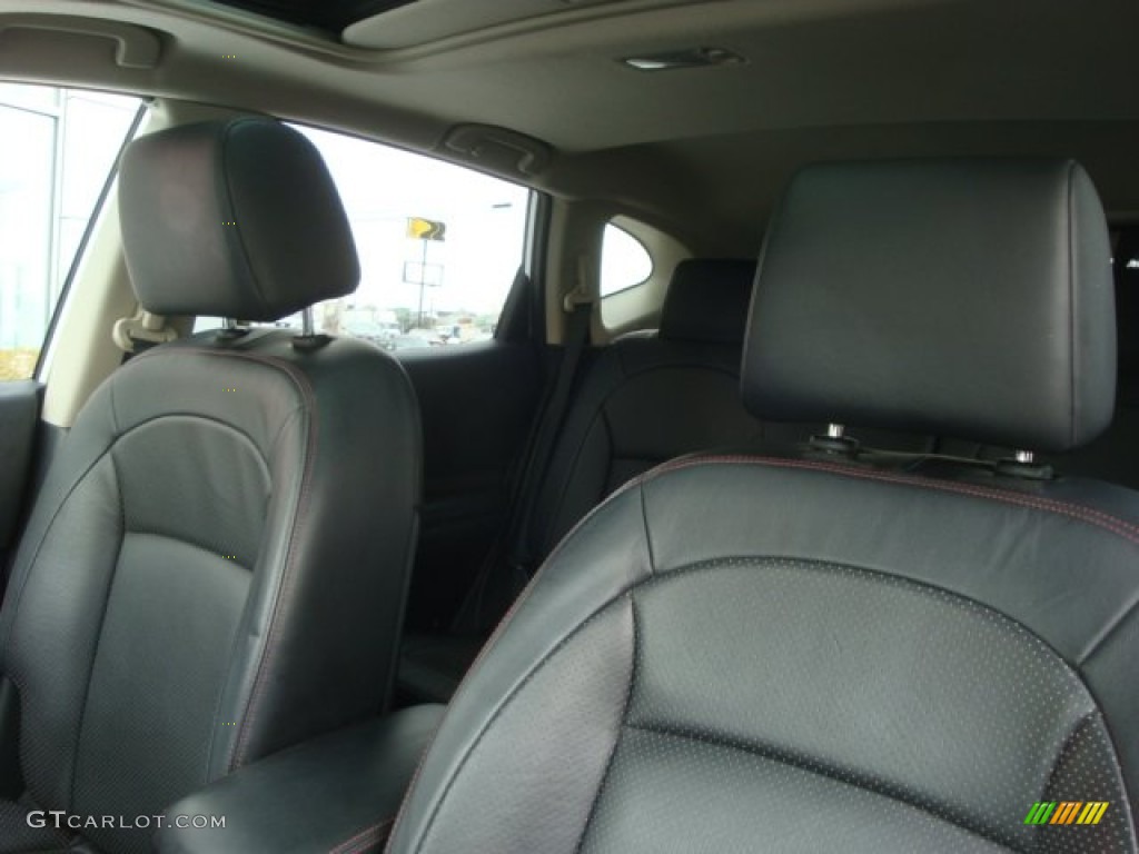 2011 Rogue S AWD - Silver Ice Metallic / Black photo #14