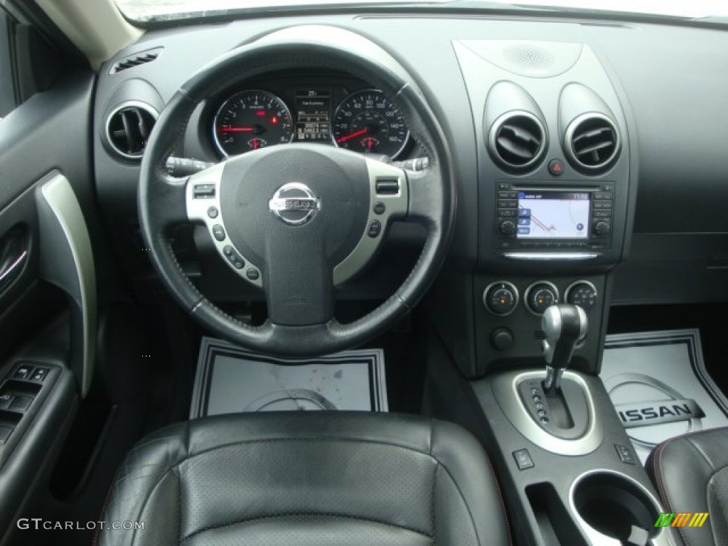 2011 Rogue S AWD - Silver Ice Metallic / Black photo #20