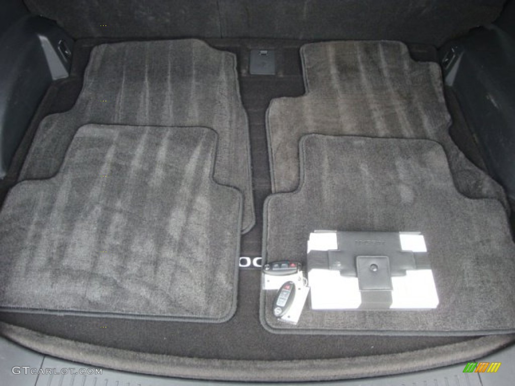 2011 Rogue S AWD - Silver Ice Metallic / Black photo #26