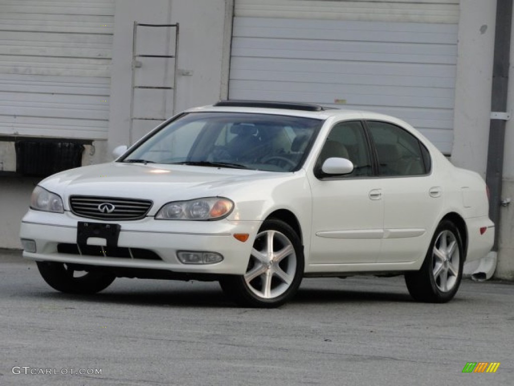 2003 I 35 - Ivory Pearl White / Willow photo #1