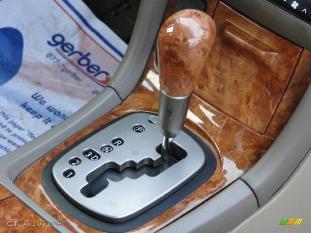 2003 Infiniti I 35 4 Speed Automatic Transmission Photo #90082596