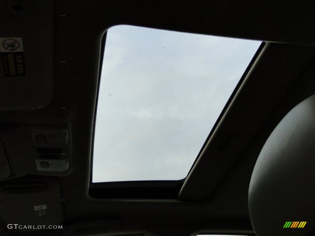 2003 Infiniti I 35 Sunroof Photos