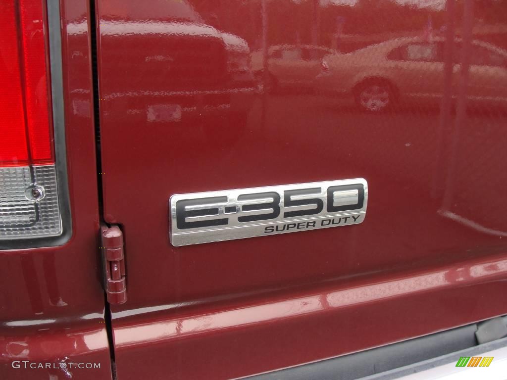 2009 E Series Van E350 Super Duty XLT Passenger - Royal Red Metallic / Medium Flint photo #5