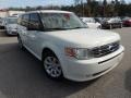 2009 White Suede Clearcoat Ford Flex SE #90068338