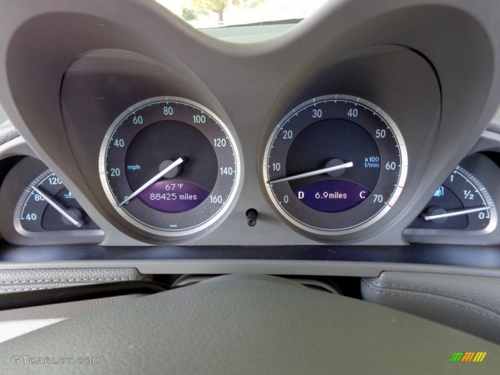 2006 Mercedes-Benz SL 500 Roadster Gauges Photos
