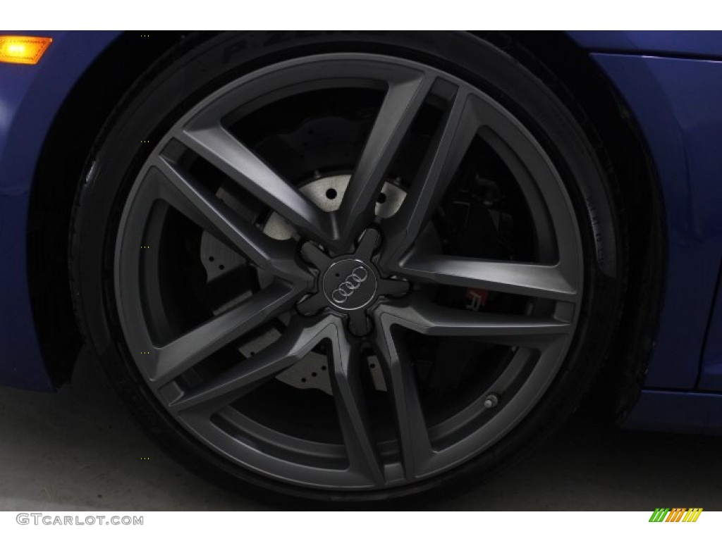 2014 R8 Spyder V10 - Sepang Blue Pearl Effect / Black photo #11