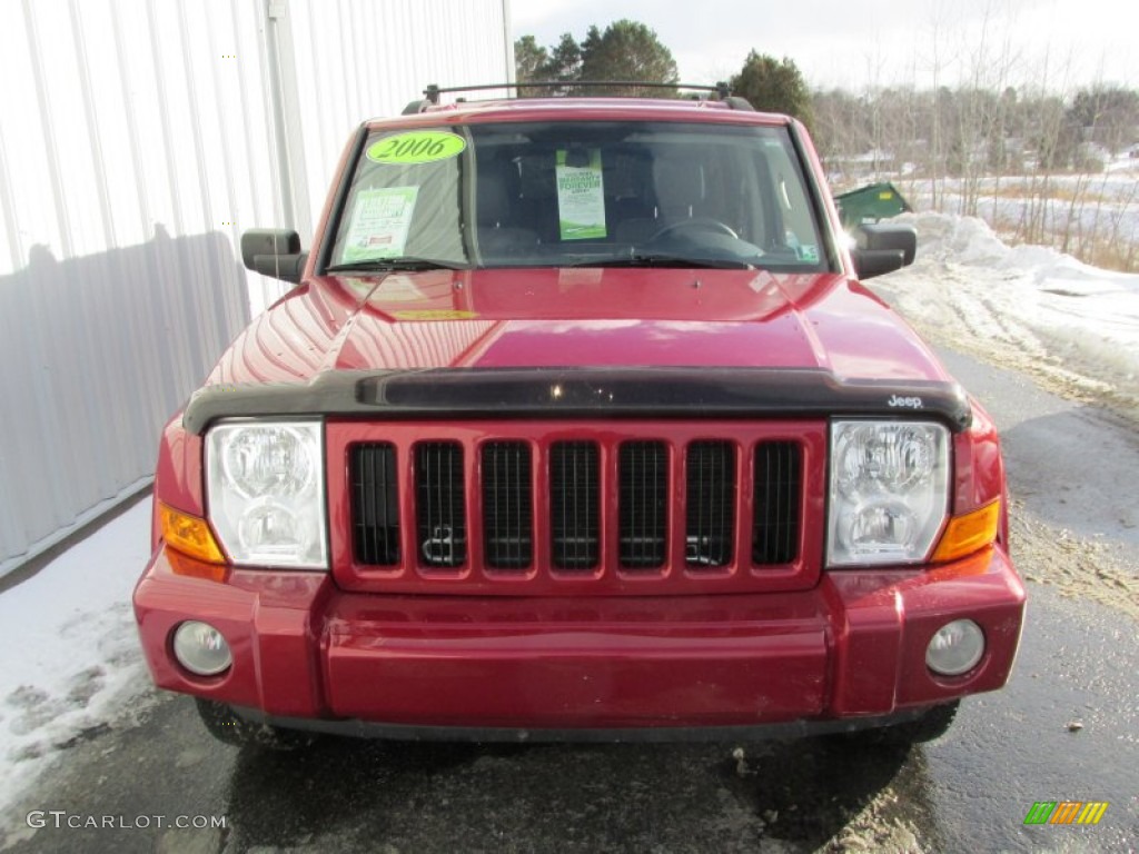 2006 Commander 4x4 - Inferno Red Pearl / Medium Slate Gray photo #8