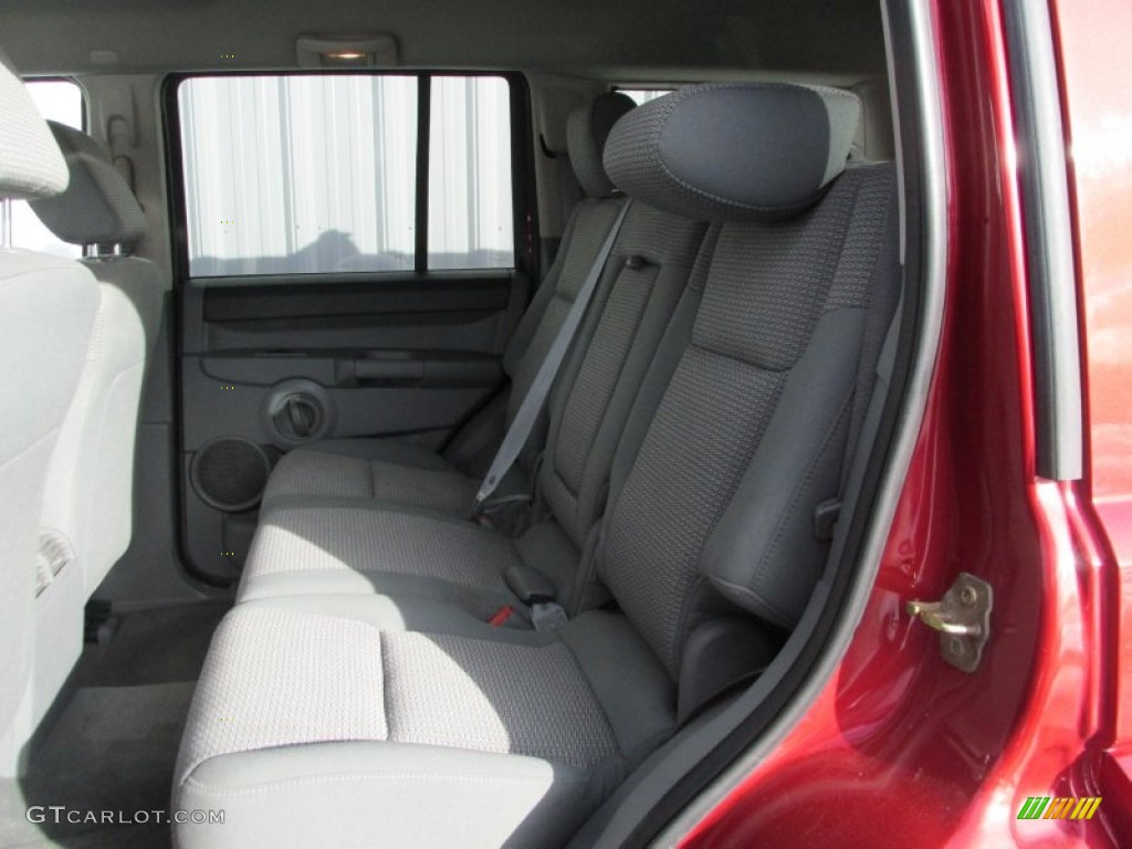 2006 Commander 4x4 - Inferno Red Pearl / Medium Slate Gray photo #13