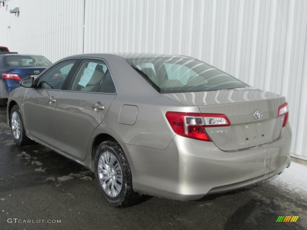 2013 Camry LE - Champagne Mica / Ivory photo #4