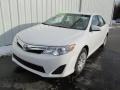 Super White - Camry LE Photo No. 9