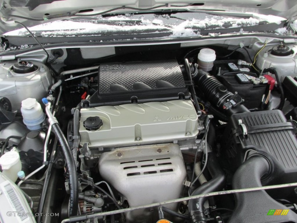 2011 Mitsubishi Galant FE Engine Photos