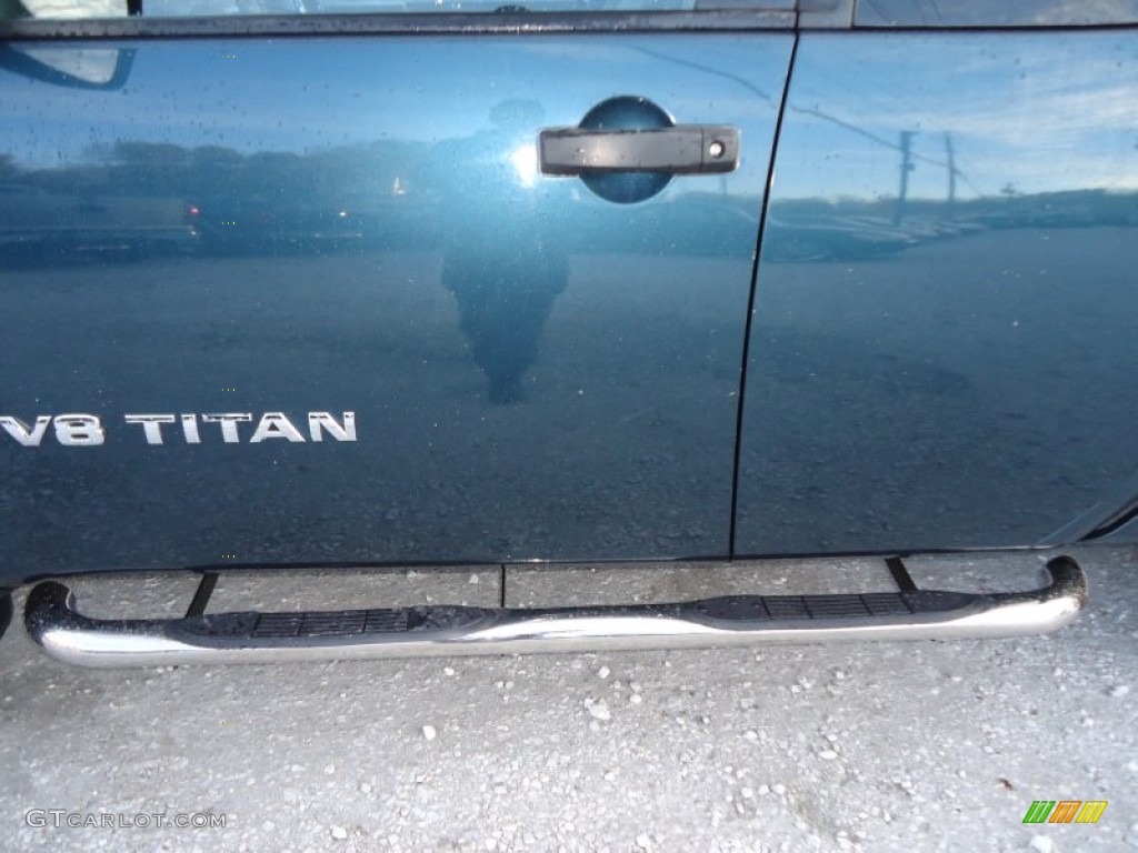 2006 Titan SE King Cab 4x4 - Deep Water Blue / Steel Gray photo #18