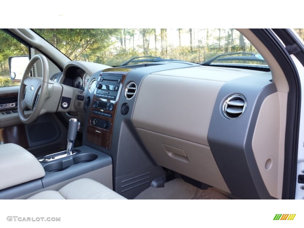 2004 F150 Lariat SuperCrew 4x4 - Oxford White / Tan photo #9