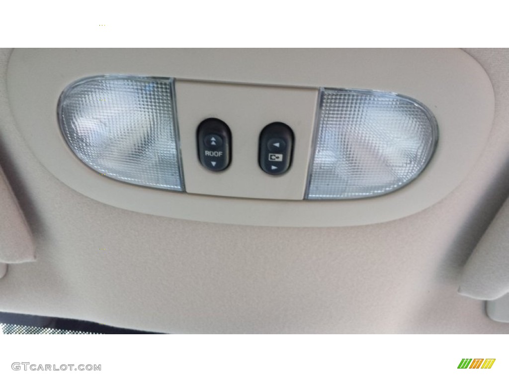 2004 F150 Lariat SuperCrew 4x4 - Oxford White / Tan photo #18
