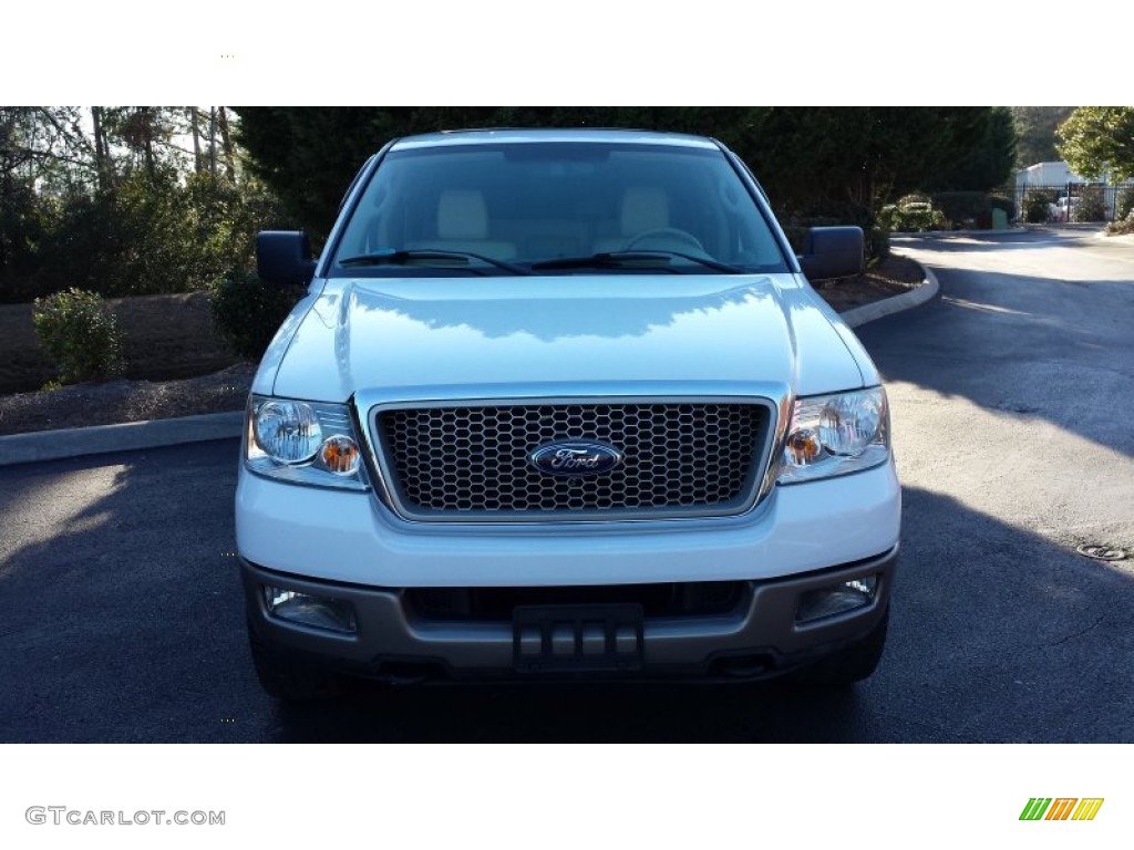 2004 F150 Lariat SuperCrew 4x4 - Oxford White / Tan photo #24