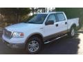 2004 Oxford White Ford F150 Lariat SuperCrew 4x4  photo #34