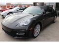 Carbon Grey Metallic - Panamera Turbo Photo No. 3