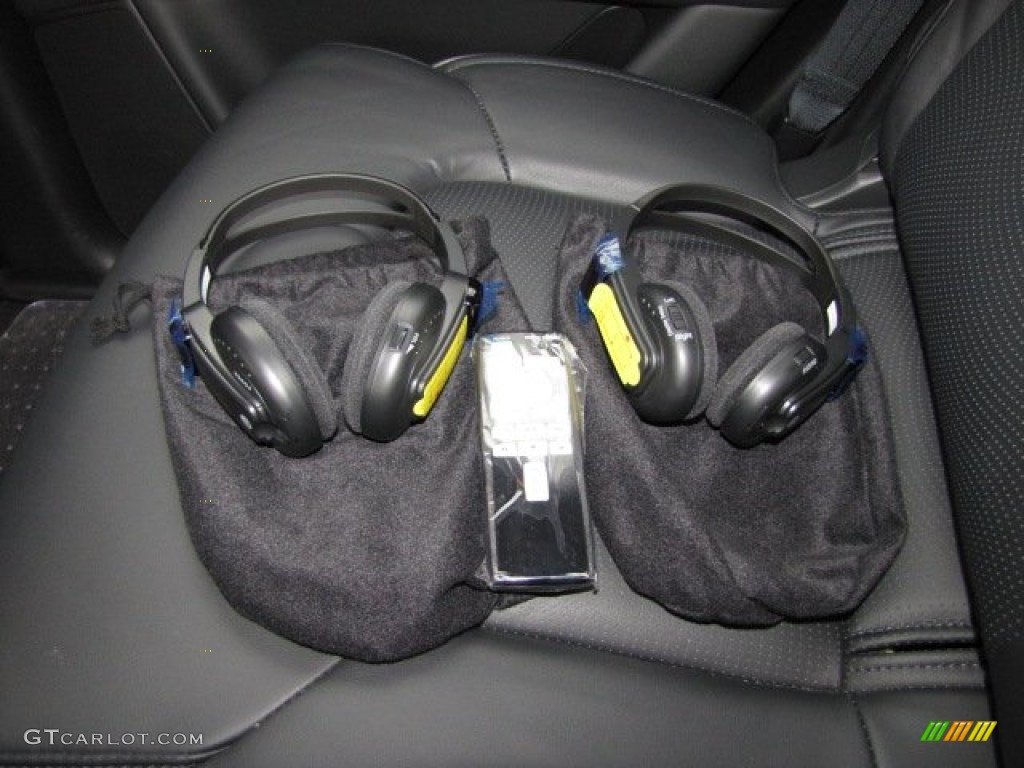 2014 Infiniti QX80 Standard QX80 Model Entertainment System Photo #90098130