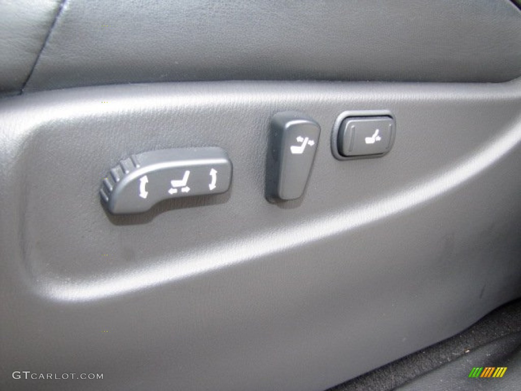 2014 Infiniti QX80 Standard QX80 Model Controls Photo #90098193