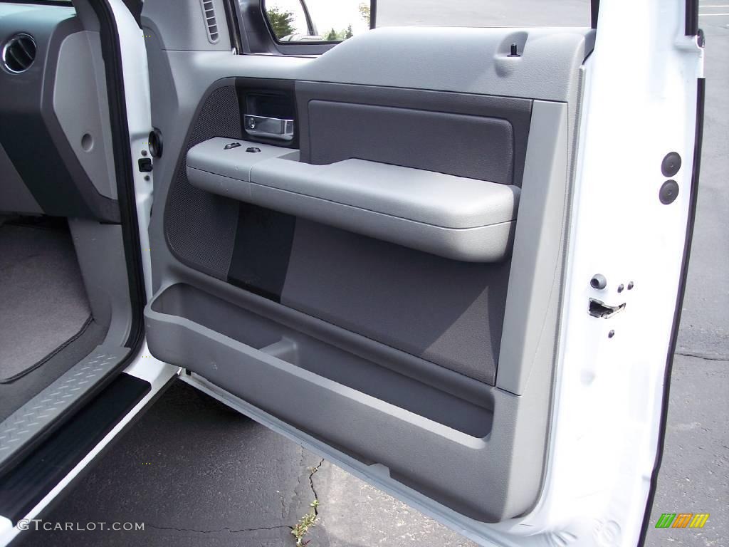 2005 F150 FX4 SuperCab 4x4 - Oxford White / Medium Flint/Dark Flint Grey photo #46