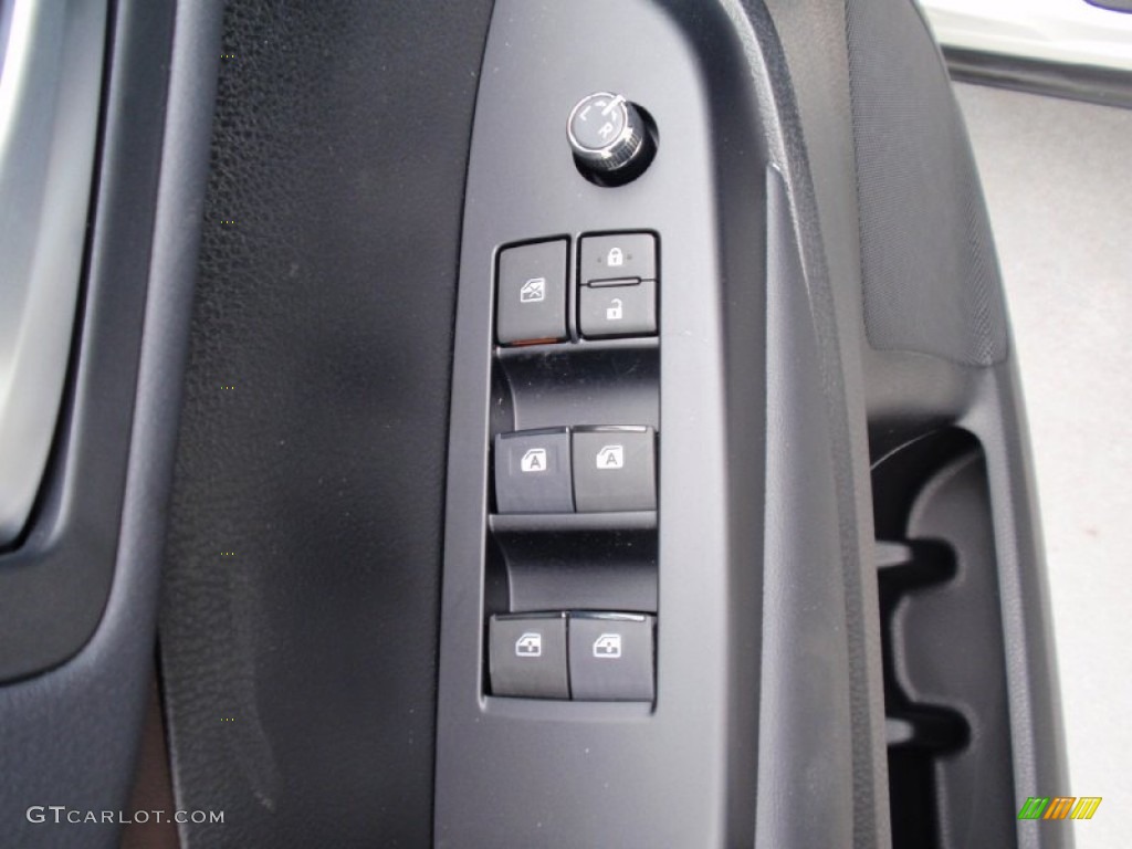 2014 Toyota Highlander XLE Controls Photo #90099811