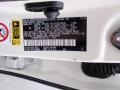 070: Blizzard White Pearl 2014 Toyota Highlander XLE Color Code