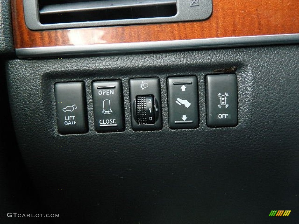 2008 QX 56 4WD - Silver Graphite Gray / Charcoal photo #25