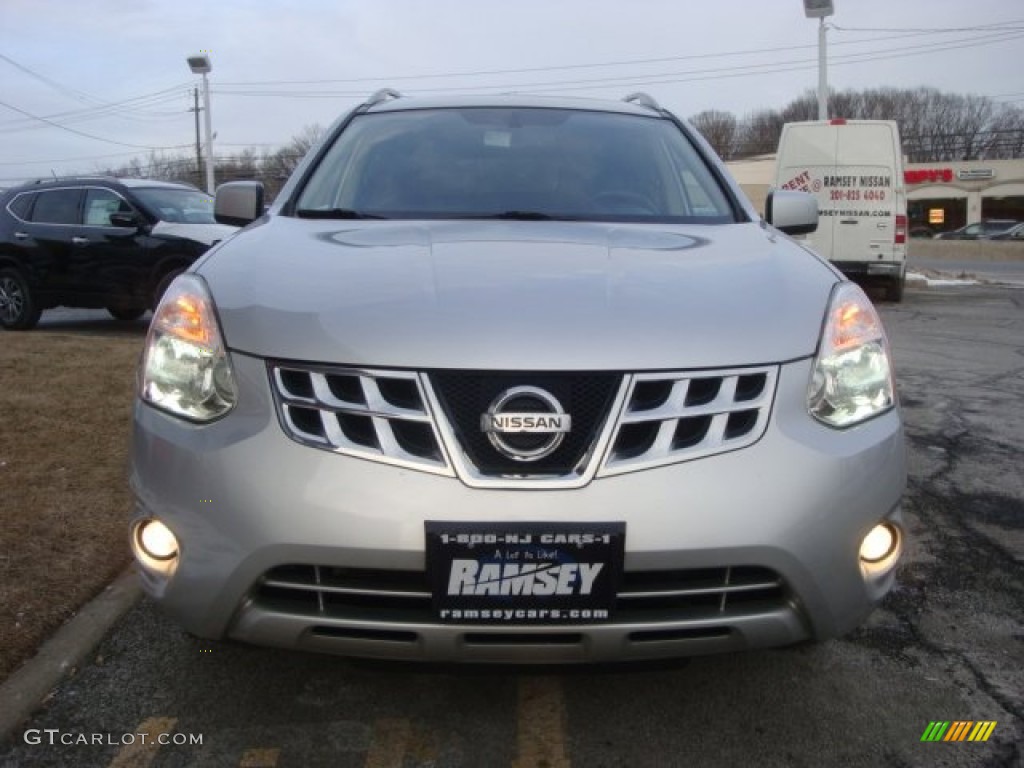 2011 Rogue SL AWD - Silver Ice Metallic / Black photo #2