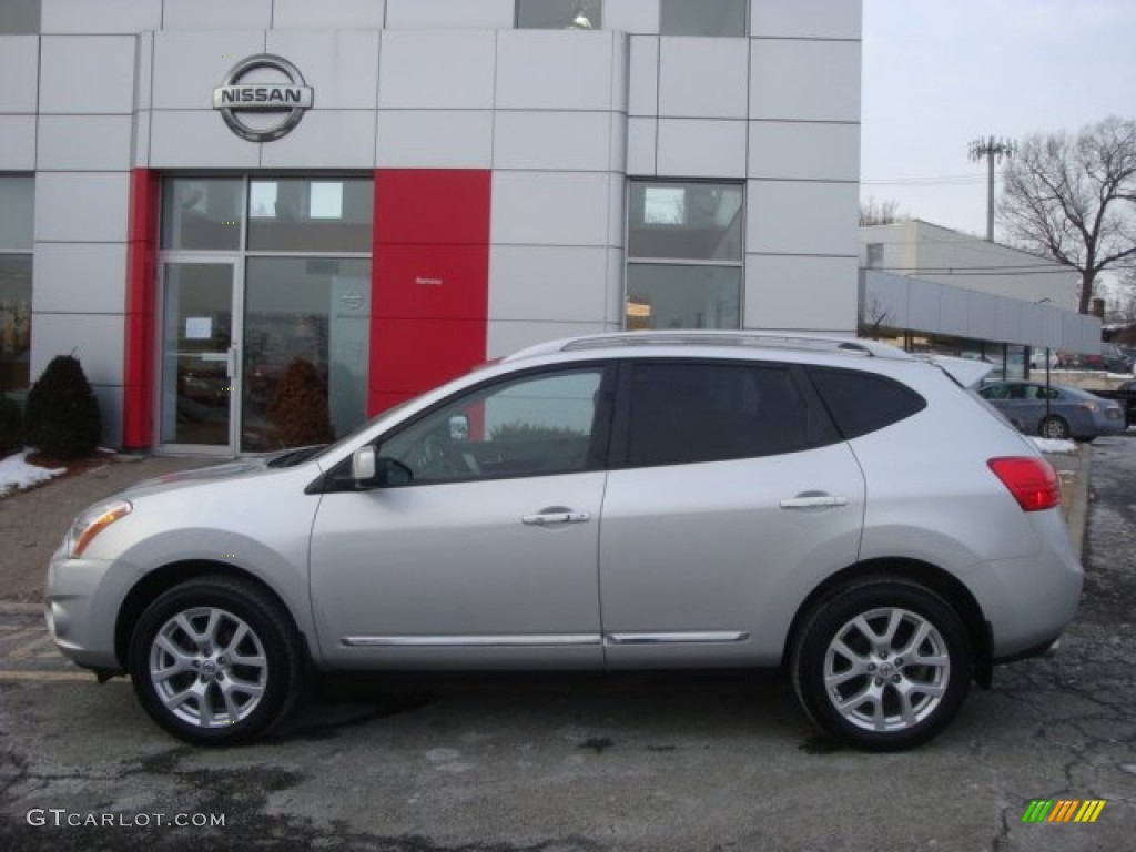 2011 Rogue SL AWD - Silver Ice Metallic / Black photo #8