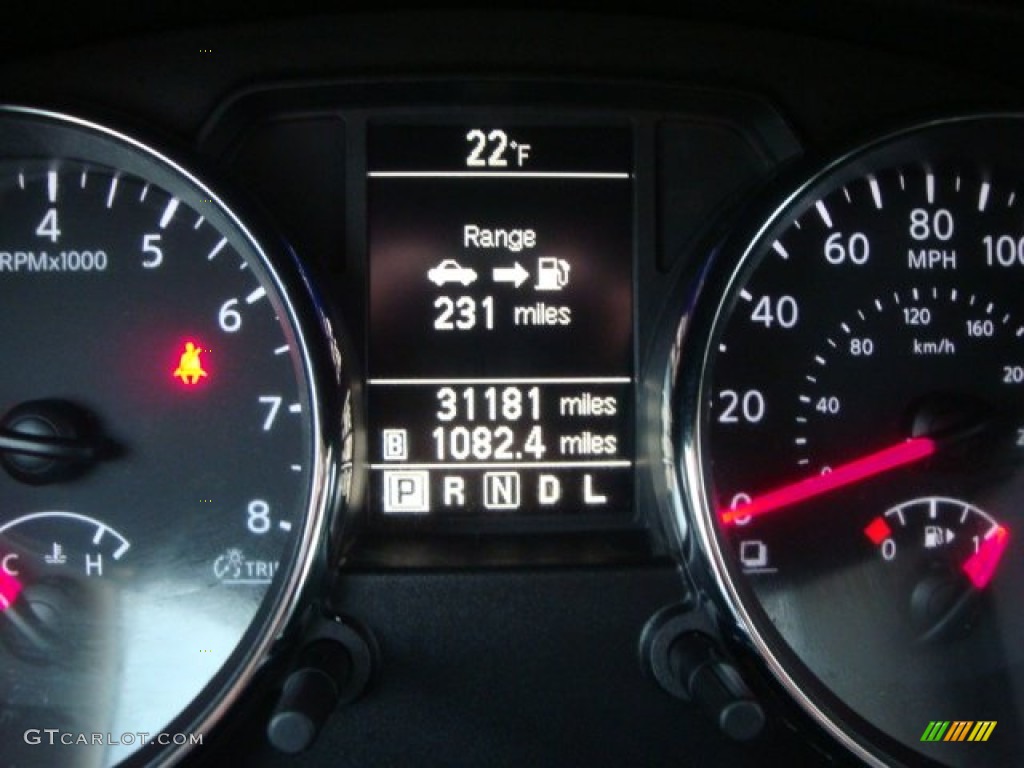 2011 Rogue SL AWD - Silver Ice Metallic / Black photo #11