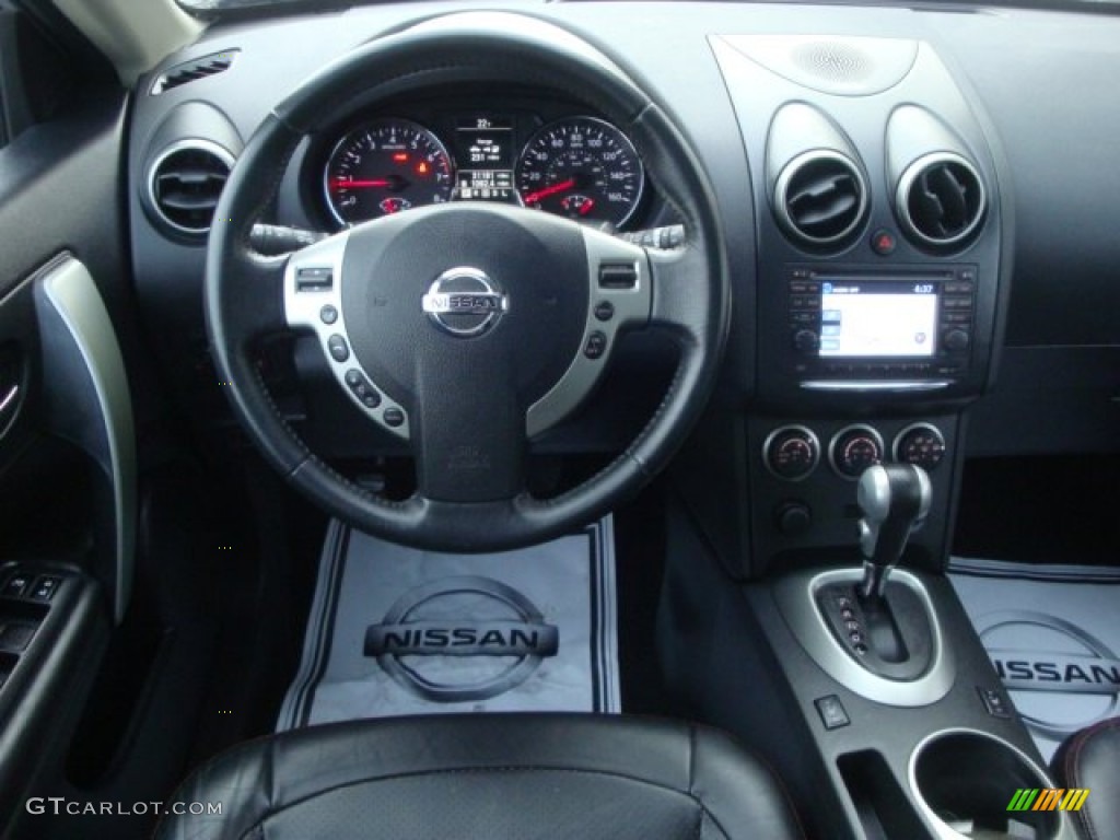 2011 Rogue SL AWD - Silver Ice Metallic / Black photo #12