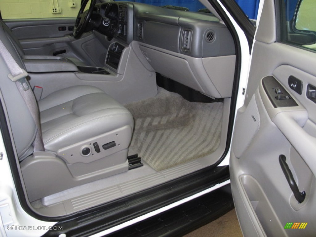 2006 Tahoe LT 4x4 - Summit White / Gray/Dark Charcoal photo #20