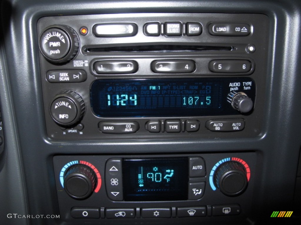 2006 Tahoe LT 4x4 - Summit White / Gray/Dark Charcoal photo #27