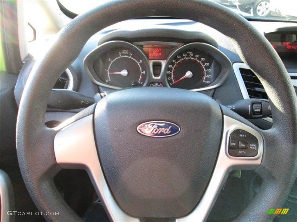2012 Ford Fiesta SE Hatchback Charcoal Black Steering Wheel Photo #90104445