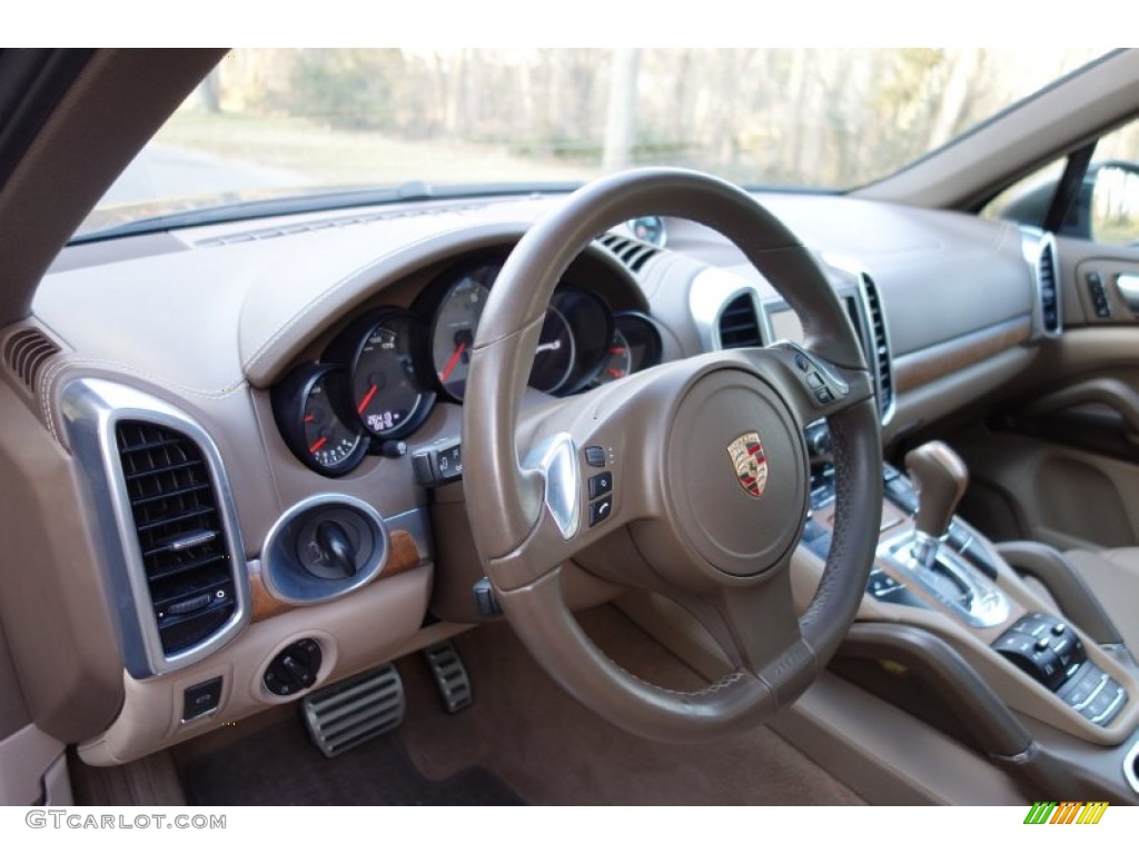 2012 Cayenne S - Umber Brown Metallic / Umber Brown/Light Tartufo photo #21