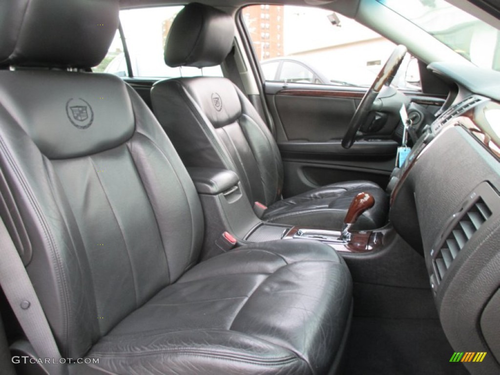 2009 Cadillac DTS Standard DTS Model Front Seat Photo #90112881