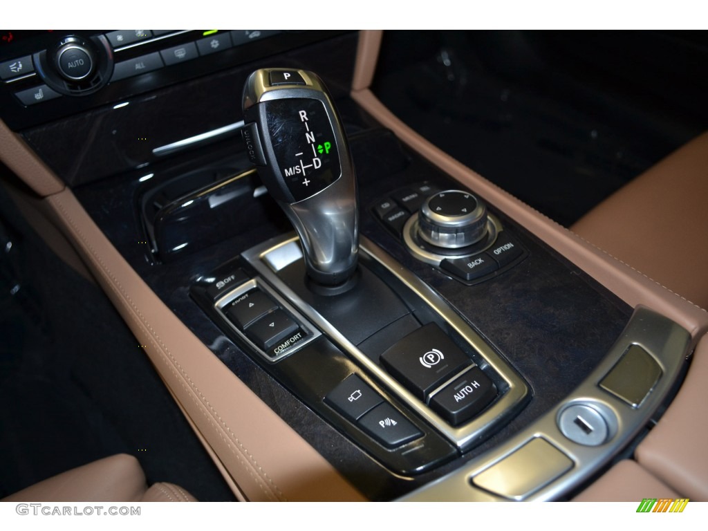 2011 BMW 7 Series 750i Sedan Transmission Photos