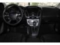 White Platinum Tricoat Metallic - Focus Titanium 5-Door Photo No. 30