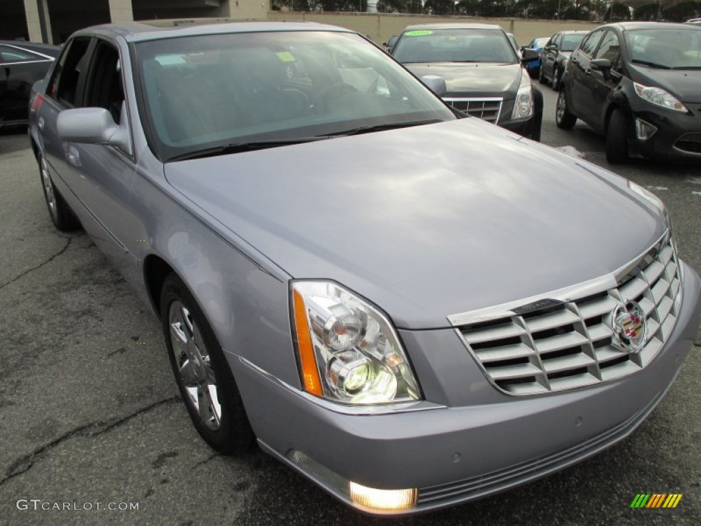 Blue Ice Metallic 2006 Cadillac DTS Luxury Exterior Photo #90114183