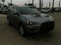 2013 Mercury Gray Pearl Mitsubishi Outlander ES  photo #10