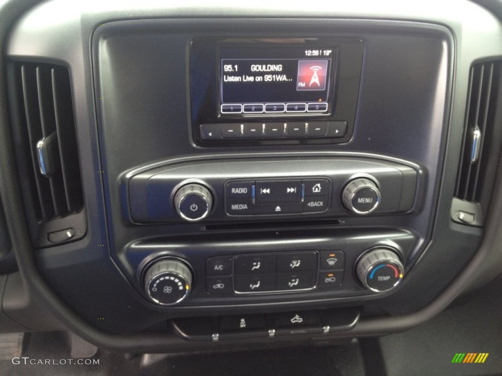 2014 GMC Sierra 1500 Crew Cab Controls Photos