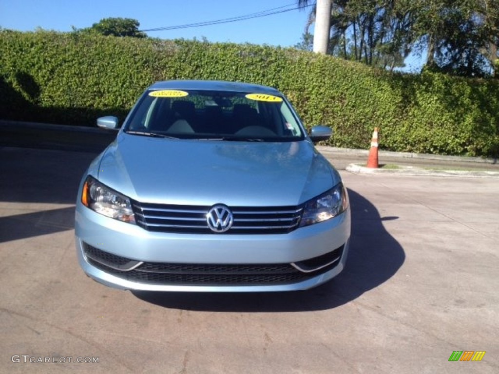 2013 Passat 2.5L SE - Glacier Blue Metallic / Titan Black photo #8