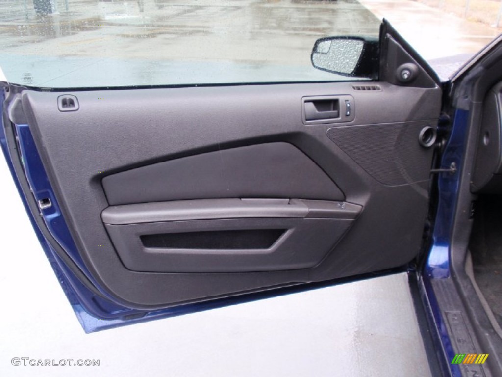 2011 Mustang V6 Coupe - Kona Blue Metallic / Charcoal Black photo #27