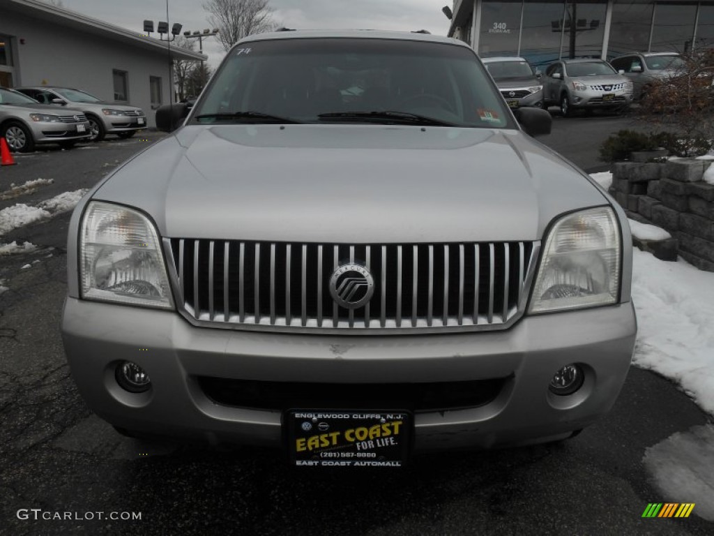 2002 Mountaineer AWD - Silver Frost Metallic / Dark Graphite photo #2