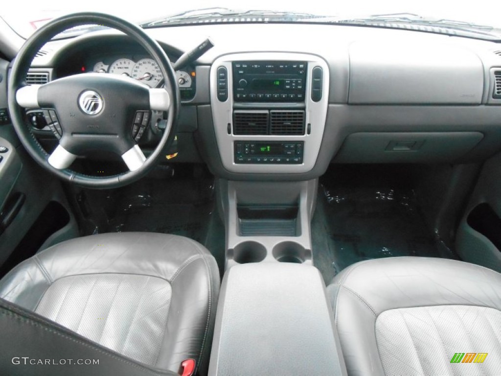 2002 Mountaineer AWD - Silver Frost Metallic / Dark Graphite photo #9