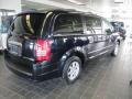 Blackberry Pearl - Town & Country Touring Photo No. 7