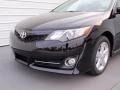 Attitude Black Metallic - Camry SE Photo No. 11